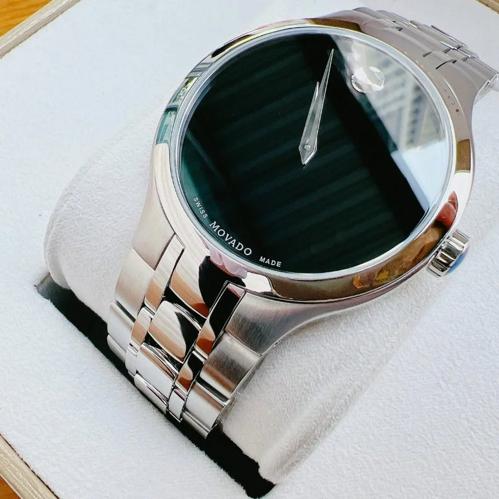 Wow! Movado Men's Silver Tone Watch w/ Box